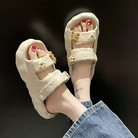 可爱小熊花朵凉拖鞋女夏季外穿踩屎感厚底防滑两穿沙滩罗马凉鞋图片