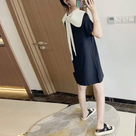 胖mm炸街大码连衣裙黑色显瘦裙子减龄遮肚撞色短袖2025年新款宽松图片