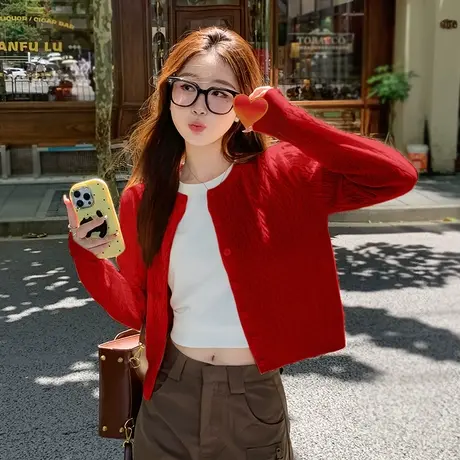 KV真维斯红色绞花开衫女2025新款时尚百搭显白外套设计感针织上衣商品大图