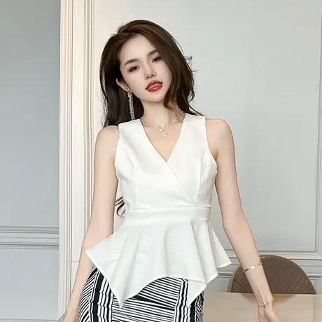 小众设计感正肩无袖背心上衣女夏季洋气减龄显瘦荷叶边V领白色t恤商品大图