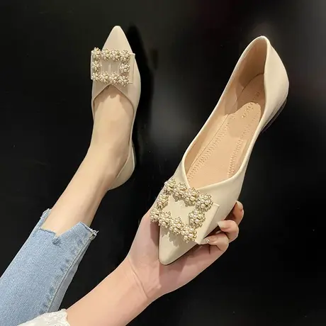 永希女鞋单鞋女春季2024年新款红色平底婚鞋珍珠扣尖头浅口瓢鞋女商品大图