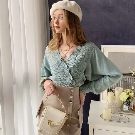 粉红大布娃娃羊毛衫女100纯羊毛2022新款春围裹式短款针织毛衣图片