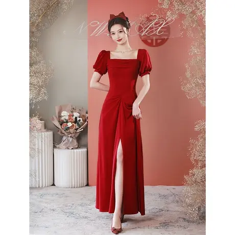 敬酒服2023新款新娘女夏订婚红色礼服法式方领设计感气质开叉长裙商品大图