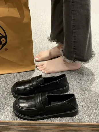 小皮鞋英伦风单鞋女2023新款夏秋季平底乐福鞋百搭玛丽珍鞋配裙子图片