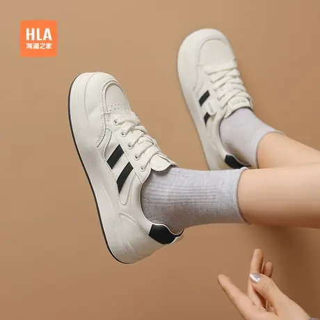 HLA/海澜之家厚底小白鞋女2025新款透气休闲运动鞋女增高百搭板鞋图片