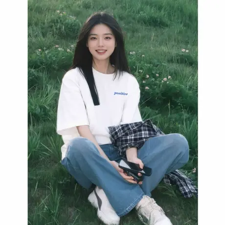 白色短袖纯棉t恤女2025新款爆款夏季宽松显瘦半袖小众设计感上衣图片
