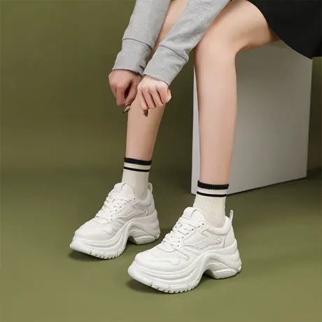 VME/舞魅休闲鞋女增高女款小白鞋显瘦夏季透气厚底鞋网面休闲百搭商品大图