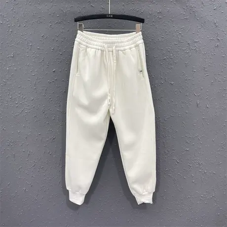 2023秋冬新款米白色加绒加厚休闲运动卫裤女士时尚百搭束脚哈伦裤图片