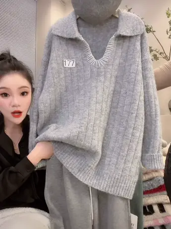 灰色高级感polo翻领毛衣女冬季慵懒风V领内搭针织套头衫百搭毛衣图片