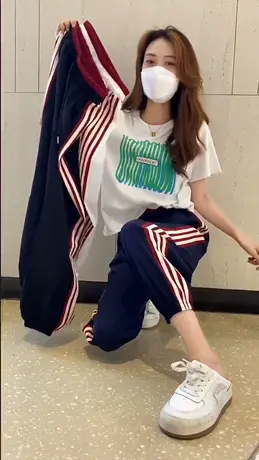 运动休闲束脚裤女印花T恤两件套初秋新款宽松显瘦洋气百搭哈伦裤商品大图