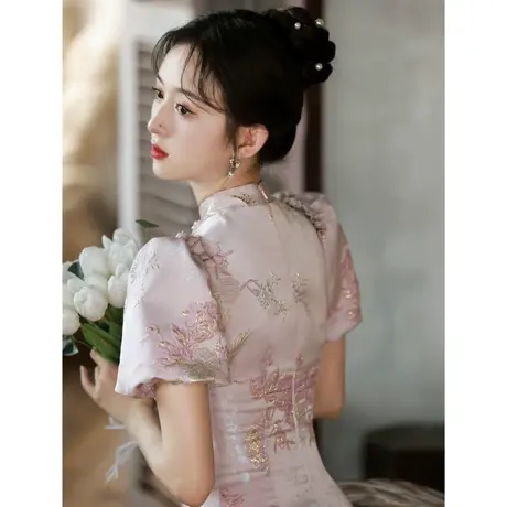 粉色旗袍小个子短款中式订婚礼服女夏季连衣裙法式高级感中国风图片