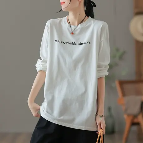 dza 复古字母印花长袖t恤女士早秋新款白色宽松体恤短款打底上衣商品大图