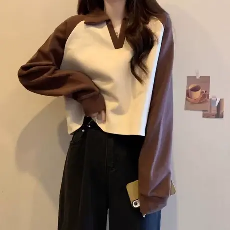 加绒加厚短款插肩袖卫衣女秋冬季宽松显瘦V领POLO衫撞色上衣外套图片