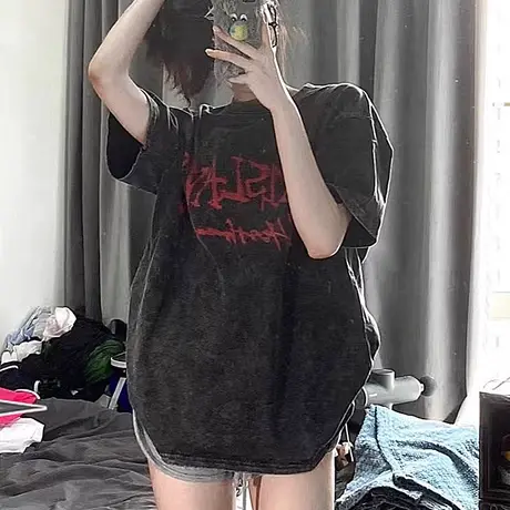 国潮原创新款水洗黑做旧款2024夏装短袖t恤女宽松显瘦纯棉情侣衫图片