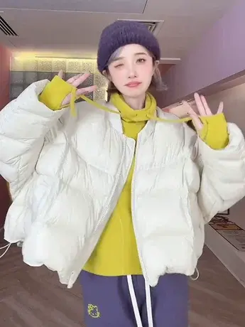 欧货短款羽绒服女韩版宽松百搭时尚冬季新款纯色炸街洋气面包服潮图片
