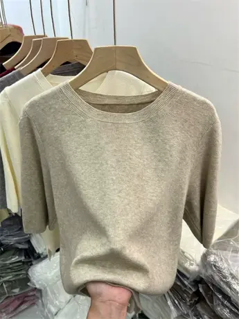 法式宽松针织衫遮肉显瘦短袖女2023年早秋新款上衣纯色软糯打底衫图片