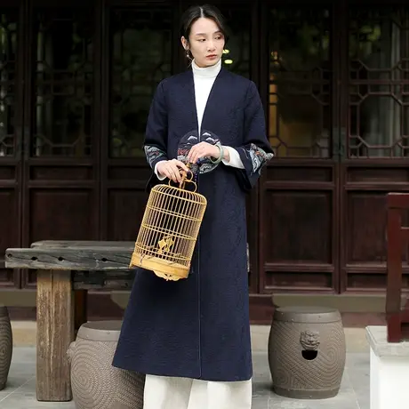 素飞茶服女禅意文艺中式唐装上衣中国风刺绣盘扣宽松棉麻风衣外套图片