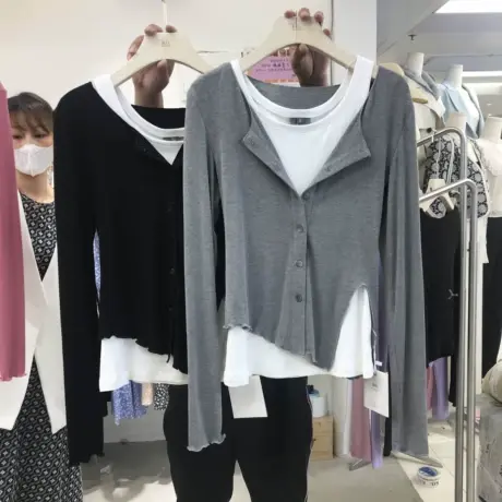 2021早秋新款露肩上衣长袖不规则开叉t恤背心两件套开衫外套女潮商品大图