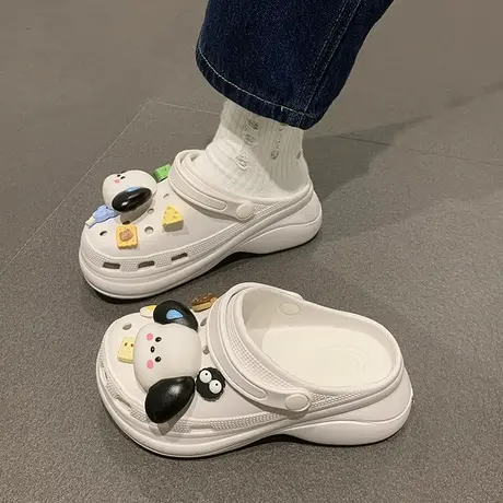卡通小狗洞洞鞋女夏季外穿厚底增高松糕跟防滑两穿包头可爱凉拖鞋商品大图