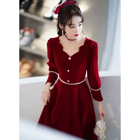 长袖敬酒服新娘2023新款冬季丝绒结婚订婚礼服平时可穿酒红色V领图片