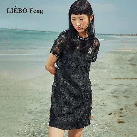 裂帛LIEBOFeng原创设计chic徽章亮钻立体蕾丝小黑裙两件套连衣裙图片
