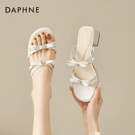 达芙妮粗跟凉鞋女2026新款春季一脚蹬绝美外穿配裙子一字拖凉拖鞋图片