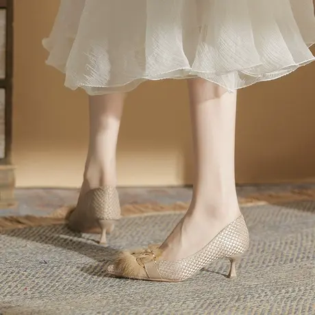 法式毛毛高跟鞋女细跟2024年春季新款名媛气质不累脚尖头编织单鞋图片