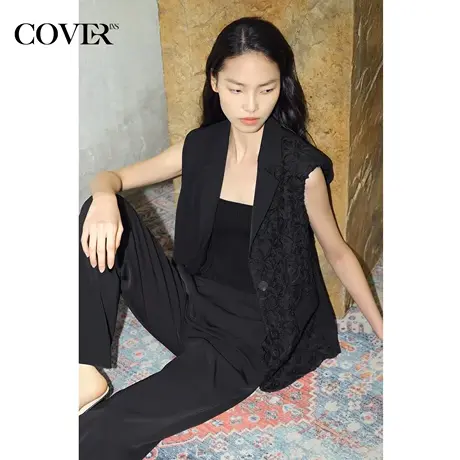 COVER夏季盘花肌理收腰西装马甲图片