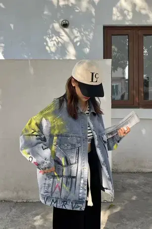 2023春季新款重工彩绘牛仔短外套女韩版宽松bf水墨风上衣棒球服潮图片