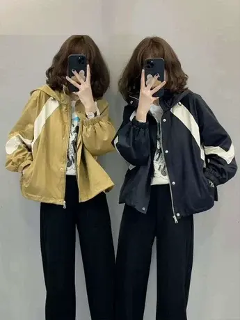 黑白撞色冲锋衣短外套2023春秋季新款小个子薄款抽绳休闲运动夹克图片