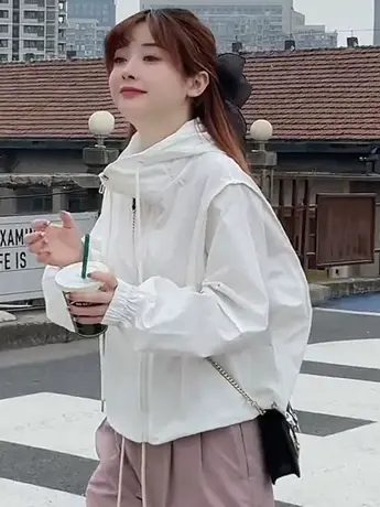 防晒衣女夏季小个子薄款洋气连帽百搭短款2023年新款透气外套风衣图片