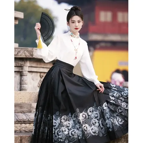 黑色马面裙套装2024新款高腰小个子日常穿新中式轻国风织金高级感图片