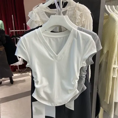 短款V领正肩半袖T恤女夏季新款百搭修身显瘦褶皱收腰短袖上衣潮图片