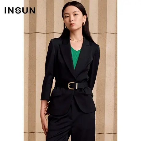 INSUN恩裳夏季显瘦坑条针织背心图片