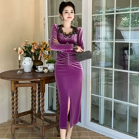 紫色丝绒冬季内搭连衣裙2024新款性感纯欲风包臀开叉宴会礼服裙子图片