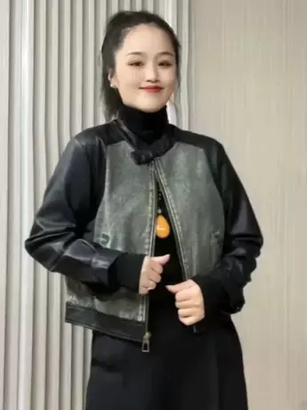 2023秋季新款韩版时尚洋气高级感简约休闲牛仔拼接皮袖子短外套潮图片