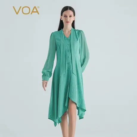 VOA桑蚕丝提花春绿V领衬衫长袖拼接乔其单排扣通勤真丝衬衫长裙图片