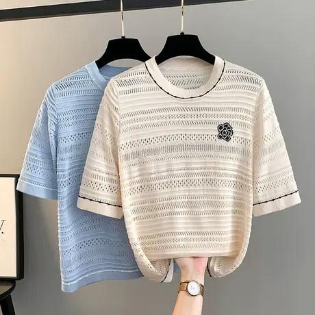 山茶花刺绣圆领短袖针织衫2024春季女装薄款镂空透气提花拼色t恤图片