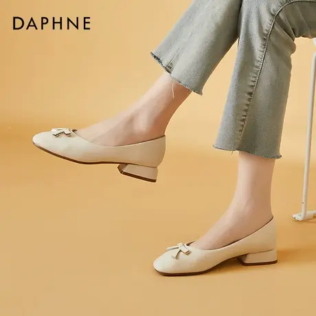达芙妮方头粗跟单鞋女低跟2021年秋冬新款软底奶奶鞋平底鞋女浅口商品大图