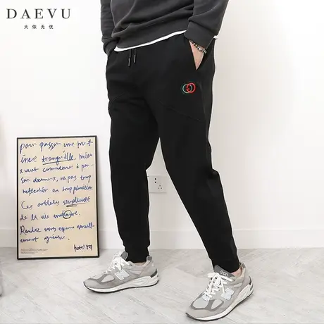 DAEVU春新款彩标大号弹力束脚潮胖加肥加大码男士针织运动休闲裤图片
