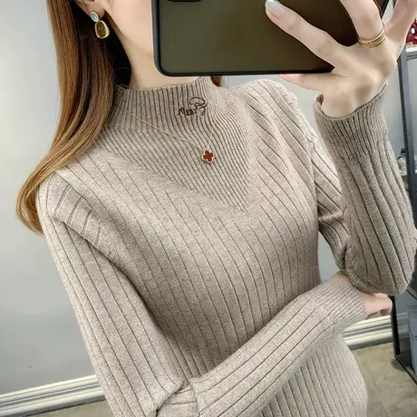 打底毛衣女半高领内搭秋装女2023年新款女士绣花修身弹力针织上衣商品大图