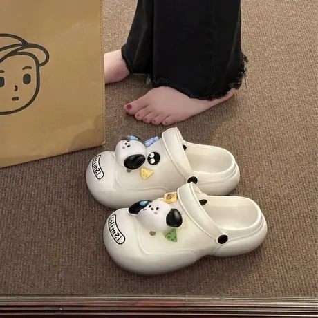 奶呼呼可爱小狗洞洞鞋女外穿2023年夏季新款软底开口笑包头半拖鞋图片