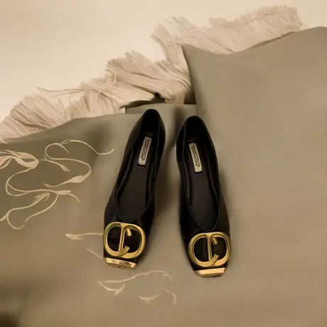 真皮单鞋女秋季2023新款设计感小众软皮浅口金属扣瓢鞋平底奶奶鞋商品大图