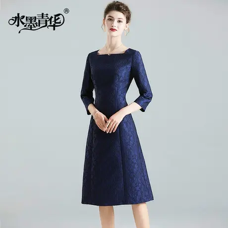 【1件7.9折】秋装新品时尚七分袖A字裙简约修身收腰提花连衣裙商品大图