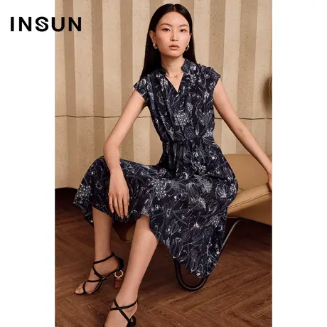 INSUN恩裳奥莱夏季印花高腰线流行压褶连衣裙图片