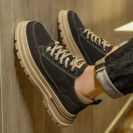 男鞋春秋2024新款男士休闲皮鞋百搭板鞋防水运动厚底增高工装潮鞋图片