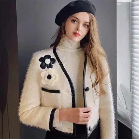 【直播】粉红大布娃娃羊毛短外套女小香风设计感气质花朵外套图片