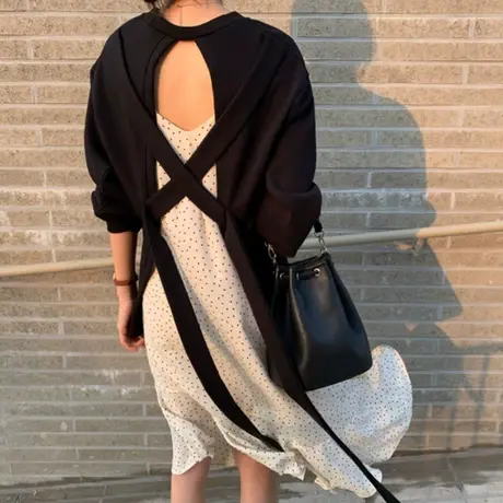 长袖套头卫衣女短款韩版宽松大码露背小心机时尚交叉系带休闲上衣图片