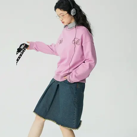 omont蛋挞家 粉色刺绣圆领卫衣女春季2023新款复古小个子卫衣上衣商品大图