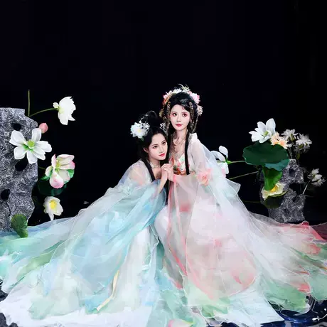 如梦霓裳【荷月】原创汉服女改良唐制诃子裙十二花神系列2025年图片